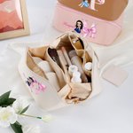 Personalizado de dibujos animados graduado rosa arco inicial de cuero bolsa de maquillaje con nombre de viaje Accesorios de cumpleaños de graduación de regalo para las mujeres niñas