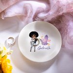 Personalizada de dibujos animados de moda Chica Piedra de nacimiento de cerámica Baratija Joyería Plato con Nombre Cumpleaños Boda Compromiso Regalo para Niñas Mujeres