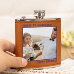 Personalisierte Edelstahl 6oz Leder Foto Whiskey Kolben mit Text Hochzeit Gefälligkeiten Geburtstagsgeschenk für Groomsmen Liquor Liebhaber