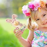 Gepersonaliseerde schattige boog Bunny houten Pasen geld chocolade houder ornament met gegraveerde naam Holiday Basket Stuffers Verjaardagscadeau voor kinderen