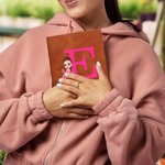 Personalizada de dibujos animados Graduado Inicial PU Cuaderno de cuero con el nombre y 200 páginas rayadas Cumpleaños Regalo de graduación para los graduados