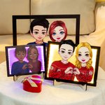 Marco de madera con soporte y personaje de dibujo animado con gesto de corazón personalizado regalo de San Valentín o aniversario para pareja