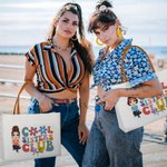Personalizado de dibujos animados Cool Hermanas Bolsa de lona Tote con asa de cuero y el nombre de cumpleaños Accesorios de viaje Regalo para Mujeres Niñas