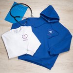 Personalized Embroidery Stethoscope Dog Cat Soft T-shirt Sweatshirt Hoodie with Name Appreciation Birthday Gift for Veterinary