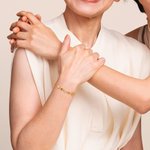 Personalized Dainty Hollow Birth Flower Family Bracelet with 1-6 Birthstones Mother's Day Anniversary Birthday Gift for Women