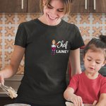 Gepersonaliseerde Chef-kok Cartoon Karakter Vrouwen Crewneck T-shirt Sweatshirt met Naam Verjaardag Waardering Gift voor Koken Lovers