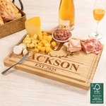 Gepersonaliseerde Laurierkrans FSC Bamboe Gegraveerde Charcuterie Snijplank met Monogram en Sapgroef Housewarming Verjaardagsgeschenk voor Familie