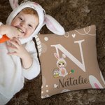 Personalisierter Cartoon Charakter Hasenkostüm Ostereier Kissenbezug mit Initiale Namen Haus Deko Ostern Geburtstagsgeschenk für Jungen und Mädchen