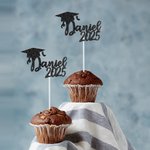 Personnalisé Class of 2025 Glitter Bachelor Cap Cupcake Topper with Name 6 Pcs Graduation Party Decorations Favors for Graduates