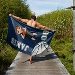 Serviette de Plage Personnalisée avec Nom Numéro et Motif de Personnage Sportif Accessoire Douce Cadeau Anniversaire pour Amateurs de Sport