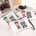 Personalisierte 2025 Cartoon Graduate Charakter Leinen Wristlet Makeup Tasche mit Namen Graduierung Zeremonie Geburtstag Geschenk für Frauen Mädchen