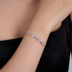 Personalisierte zierliche 1-5 Geburt Blume Birthstone gemischte Charme Armband Familie Schmuck Muttertag Jahrestag Geburtstag Geschenk für Frauen