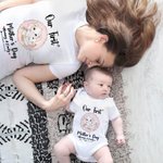 Ensemble T-shirt et Onesie pour bébé 100% coton avec motif d'éléphant personnalisé Notre premier cadeau de fête des mères pour le nouveau-né et la nouvelle maman