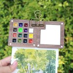 Iniziale personalizzata in legno a 15 griglie Mini tavolozza magnetica per acquerello con nome e clip Forniture portatili per pittura Regalo per artista pittore