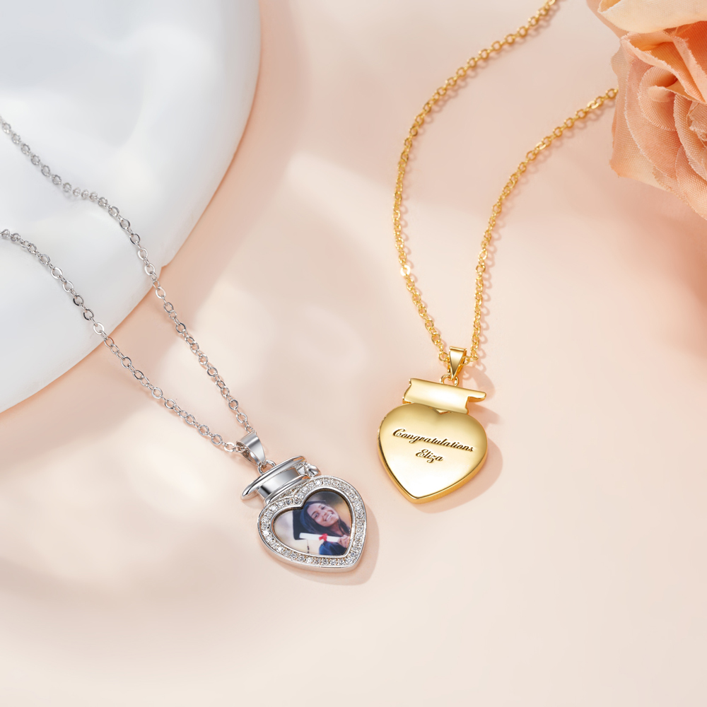 Collier personnalisé avec photo en zircon et texte gravé Cadeau de fin d'études pour femme
