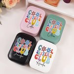 Gepersonaliseerde Cool Sister Club lederen sieraden doos met LED driekleur verstelbare make-up spiegel reizen essentieel verjaardagscadeau voor zus