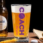 Gepersonaliseerd Voetbal Voetbal Coach Ontwerp 16 oz Naam Bier Pint Glas Bier Mok met Handvat Verjaardag Waardering Gift voor Coach