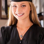 Personligt Retro Graduation Cap Scroll Heart Photos Locket Necklace Graduation Gift för kandidater från klass 2025