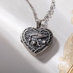 Personligt Retro Graduation Cap Scroll Heart Photos Locket Necklace Graduation Gift för kandidater från klass 2025