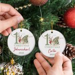 Ornamento in ceramica personalizzato per il primo Natale del bambino con nome e anno, decorazione per l'albero delle vacanze, regalo di Natale per i neonati.