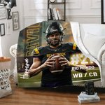 Gepersonaliseerde Multicolor Voetbalveld Achtergrond Zachte Deken met Naam en Nummer Huisdecor Senior Night Gift voor Bal Sportliefhebber