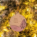 Estrella de madera personalizada grabada Ornamento del árbol de Navidad con 1 - 8 nombres y cuerda de cáñamo Navidad decoración del hogar regalo para la familia