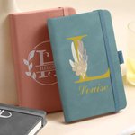 Personalisiertes Blume Initiale Name Liniertes A7 Notizbuch aus PU-Leder Bürobedarf Reise Urlaub Geburtstag Schule Geschenk für Büroangestellte Lehrer