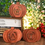 Gepersonaliseerde 3D Pompoen Theelichthouder met Initiaal en LED-kaars Woondecoratie Halloween Verjaardagscadeau voor Vriend Familie