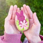 Personalisierte niedliche Hase Filz Blume Ostern Badebombe mit Initialen Ostern Korb Stuffers Geburtstagsgeschenk für Kinder