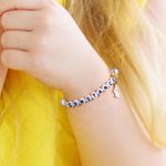 Personalizado lindo conejo encanto colorido elástico de cuentas pulsera con nombre de Pascua de regalo para las niñas las mujeres