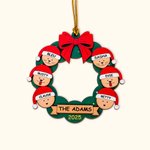 Ornamento in legno personalizzato per la finestra e la ghirlanda di Natale con 1-9 nomi incisi e anno Regalo per la casa appeso all'albero per gli amici della famiglia
