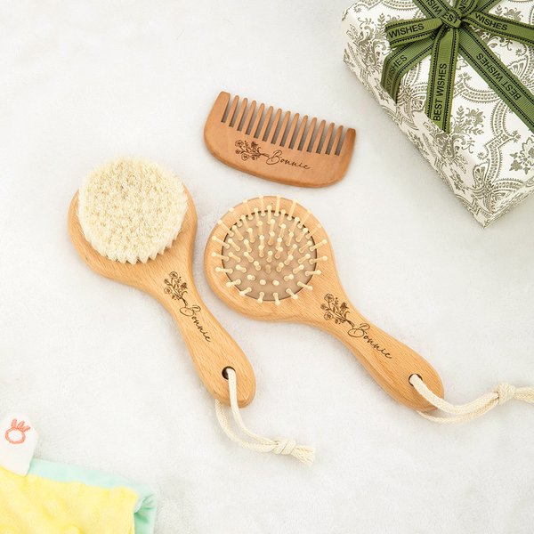 Brosse à cheveux en bois personnalisée avec nom Cadeau de naissance pour garçon fille