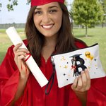 Personalisierte Initial Graduation Cap Name Makeup Tasche mit Armband Graduation Geschenk für Freund Familie