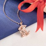 Personligt Zircon Grad Cap Initialhalsband med graverat namn År Dainty Smycken Födelsedag Klass 2025 Graduation Present för kvinnor Graduates