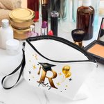 Personalisierte Initial Graduation Cap Name Makeup Tasche mit Armband Graduation Geschenk für Freund Familie
