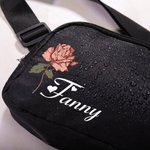 Personalisierte Vintage Geburt Blume Name wasserdicht Crossbody Fanny Pack Taille Tasche mit verstellbarem Gurt Geburtstag Geschenk für Frauen
