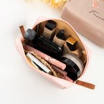 Borsa trucco personalizzata con nome Accessori da viaggio portatili Compleanno Regalo di addio al nubilato per le donne