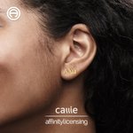 Henkilökohtainen Kreikan Letter Stud korvakorut Dainty Korut Bid Day Sorority Syntymäpäivä Lahja Siskot Ystävät | Callie × Affinity Licensing