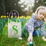 Borsa a secchiello con orecchie di coniglio Peter Rabbit personalizzata con iniziale e nome cestino per uova di Pasqua regalo per bambini
