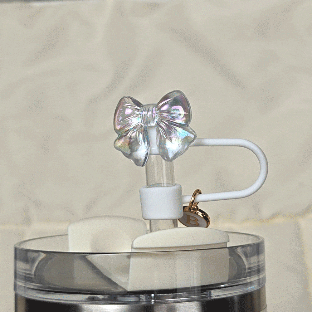 Personalisierte klare Schleife Schmetterling farbige Bling Stroh Abdeckung Topper mit anfänglichen Charme Zubehör für Stanley Urlaub Party Geburtstag Geschenk für sie