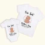 Personalisierte Our First Mother's Day Bear Baby Onesie und Mommy Matching T-Shirt mit Namen und Jahr Geschenk für Baby neue Mutter