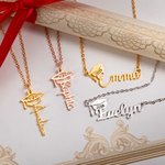 Personligt namnhalsband med graverat årtal för examen Keepsake Födelsedagspresent för studenter från årskurs 2025