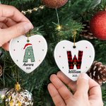 Ornement de Noël personnalisé en céramique avec initiale et nom Décoration d'arbre de Noël à suspendre pour la famille et les enfants