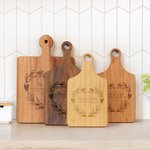 Planche à découper en bois gravée avec poignée et nom Mariage Décoration de la maison Cadeau de Noël pour la famille