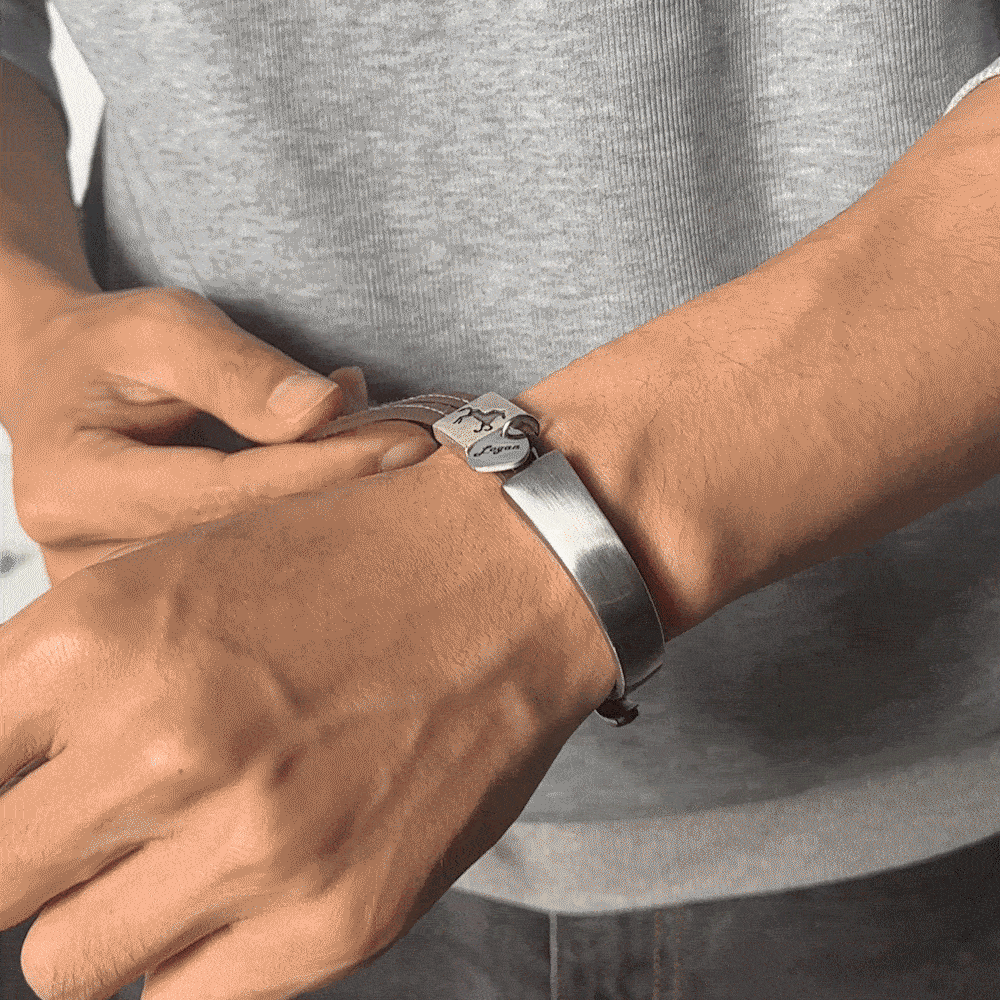 Personalized Western Horse-themed Double Wrap Leather Bracelet with Name Disc Equestrian Birthday Gift for Horse Lover Owner