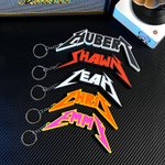 Personalisierter 3D Druck Metalmusik Schlüsselanhänger mit Text und Farbvarianten Geburtstag Geschenk für Metalheads