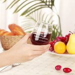 Personligt Seester Definition 12oz stamlöst vinglas med namn Födelsedagsfest Hem Bar Housewarming Present till systrar Vänner