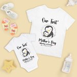 Personalizzato Cute Penguin Our First Mother's Day Camicia abbinata mamma e bambino con nomi Regalo per la festa della mamma per la nuova mamma bambino
