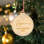 Personalizzato primo Natale del bambino fiocco di neve glitterato appeso ornamento con nome inciso e data regalo di Natale per il neonato