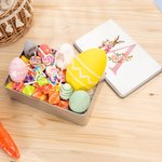 Scatola di latta per biscotti personalizzati con nome e iniziali, coniglietto floreale carino, regalo di Pasqua per ragazzi e ragazze.